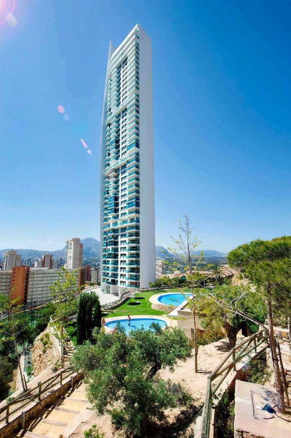 Deluxe Penthouse On The 42Nd Floor With Amazing Sea Views Apartment Бенидорм Екстериор снимка
